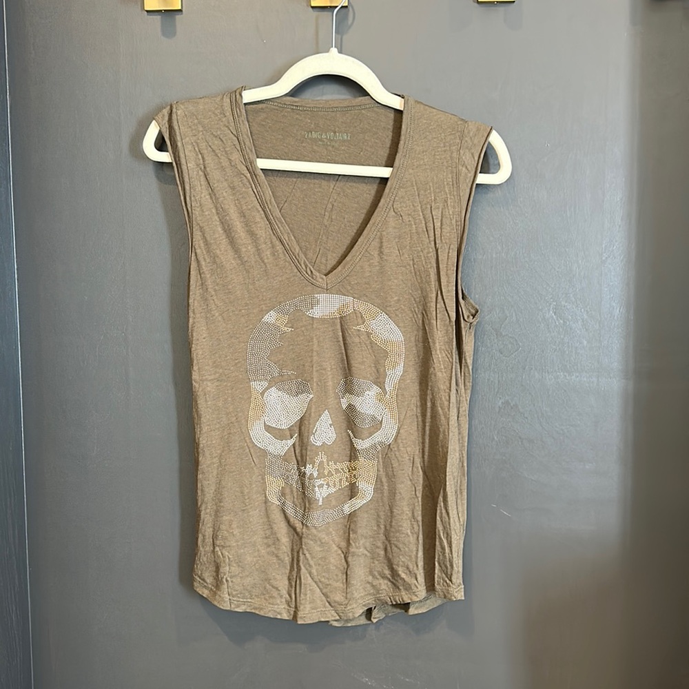 Zadig & Voltaire v-neck with skull embellishment.